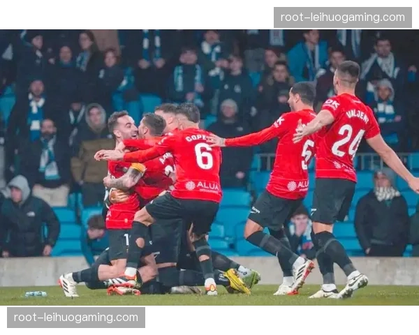 比利亚雷亚尔进攻火力全开 防守漏洞成欧战资格变数